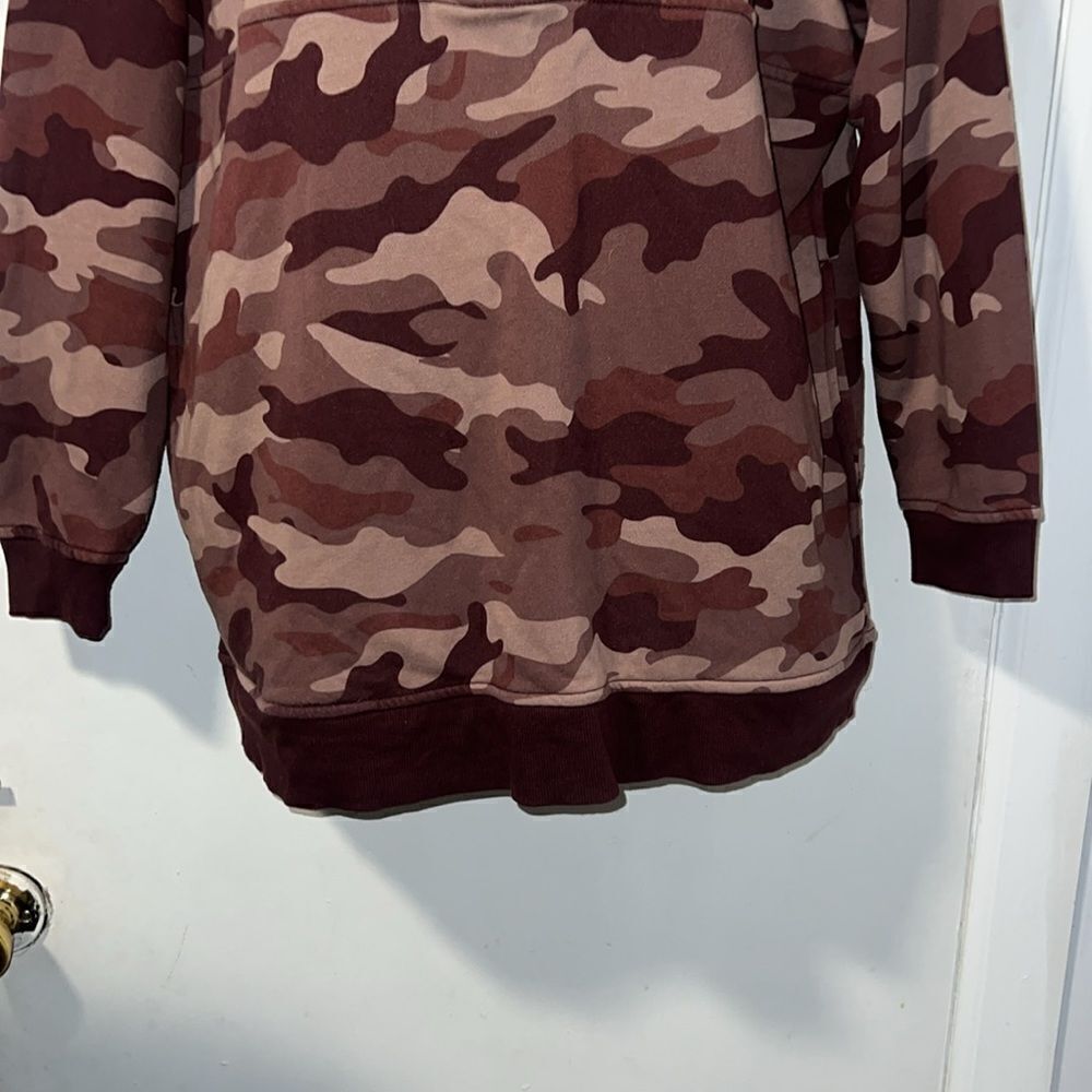OLD NAVY Burgundy Camo 1/2 Zip Oversize French Terry Funnel Neck Sweatshirt-L - Picture 4 of 11